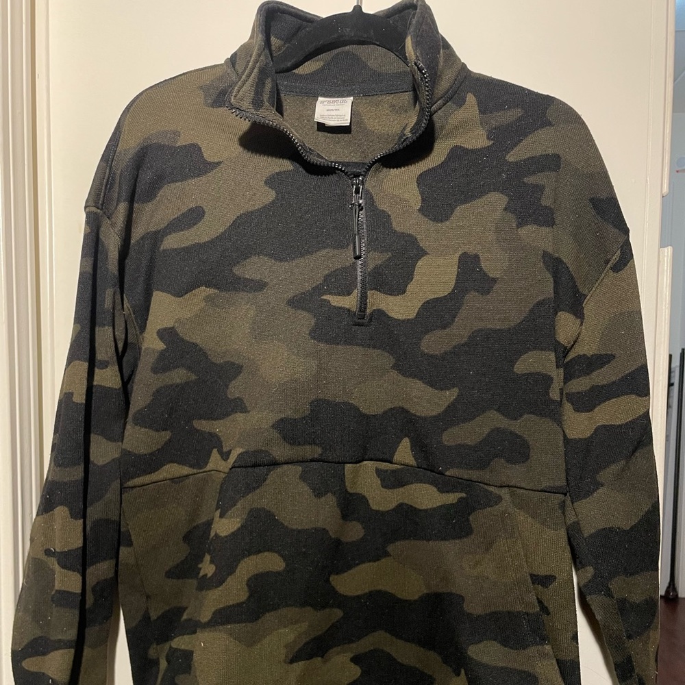 Pink Victorias Secret 1/2 Zip Pullover Fleece Camo Jacket Medium Camouflage